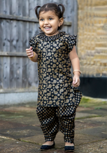 Load image into Gallery viewer, Black & Gold - Sleeveless Kameez with Samosa Salwar