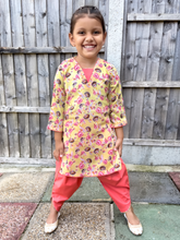 Load image into Gallery viewer, Yellow & Peach - Printed Kurti & Tulip Salwar