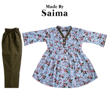 Load image into Gallery viewer, Blue Floral Plated Kurti with Trouser

