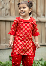 Load image into Gallery viewer, Choti Dulhan - Printed Kameez with Samosa Salwar
