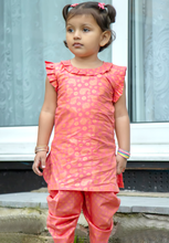 Load image into Gallery viewer, Peach &amp; Gold – Printed Kameez with Samosa Salwar
