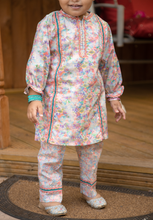 Load image into Gallery viewer, Meherbaniyan - Kurta with Trouser
