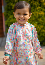 Load image into Gallery viewer, Meherbaniyan - Kurta with Trouser
