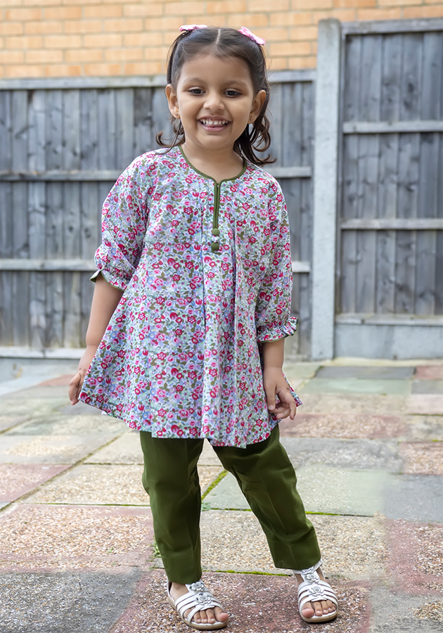 Floral Pleated Kurti with Trouser