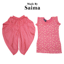Load image into Gallery viewer, Peach &amp; Gold – Printed Kameez with Samosa Salwar
